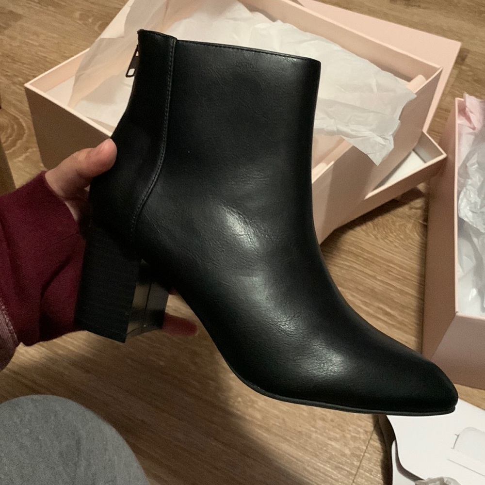 Justfab booties size 8